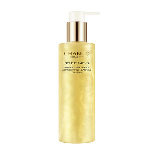 CHANDO HIMALAYA Gold Diamond Cleanser bottle pour for a gentle daily cleanse