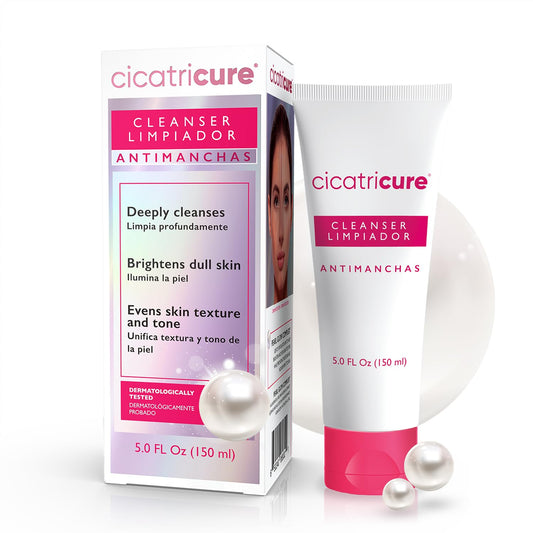 Cicatricure Antimanchas Face Wash bottle front for daily cleansing