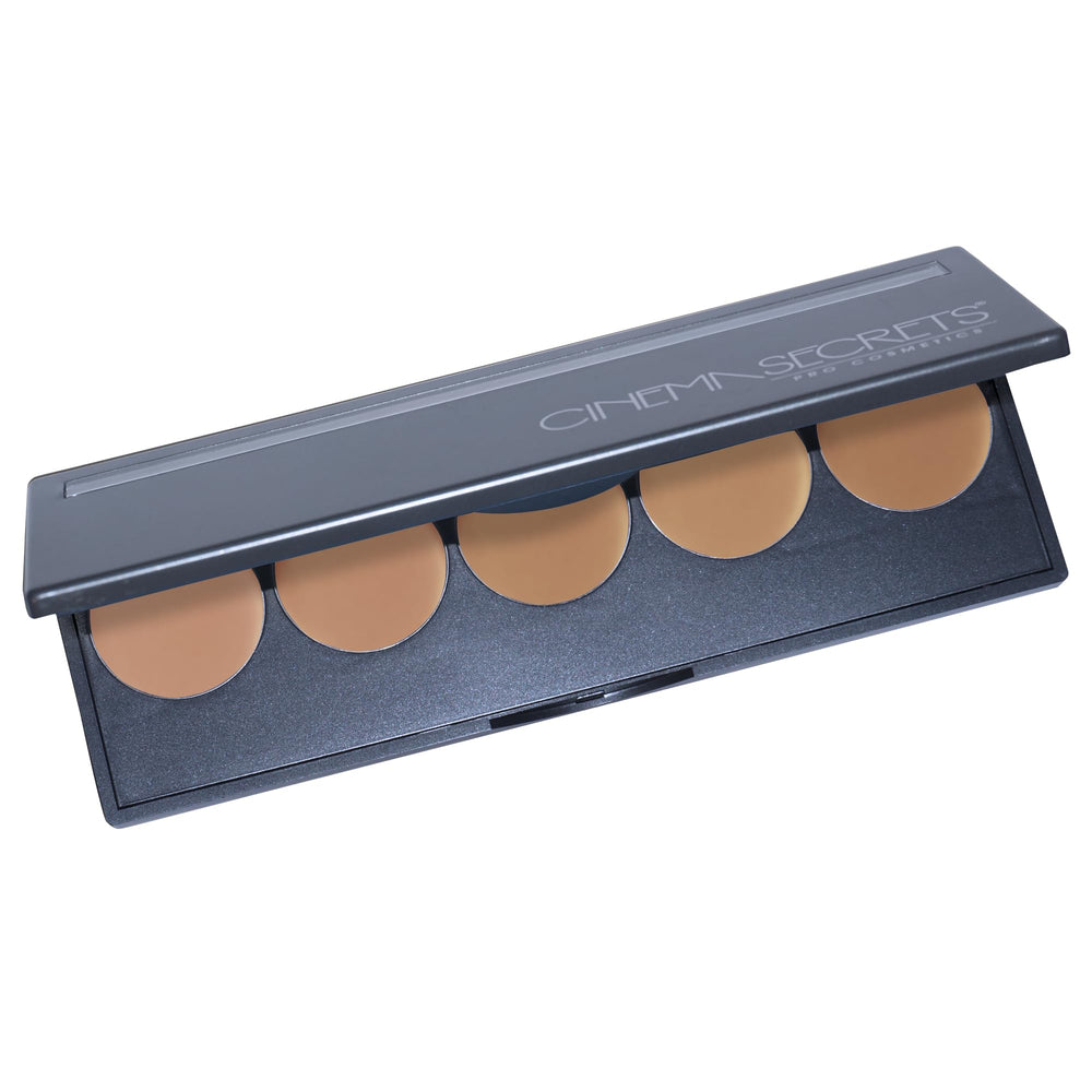 Cinema Secrets palette application closeup illustrates long-wear performance for day-to-night use.