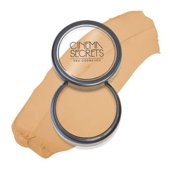 Cinema Secrets Ultimate Foundation pump bottle highlights buildable coverage for adaptable daytime looks.