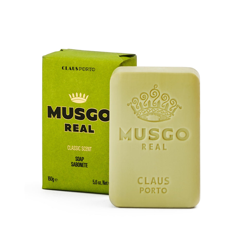 Claus Porto Musgo Real classic soap bottle closeup for daily cleansing with fresh woody scent.
