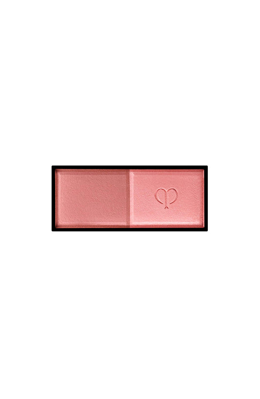 Clé de Peau blush duo Peach Tulip 103 offers silky application for a radiant, natural glow.
