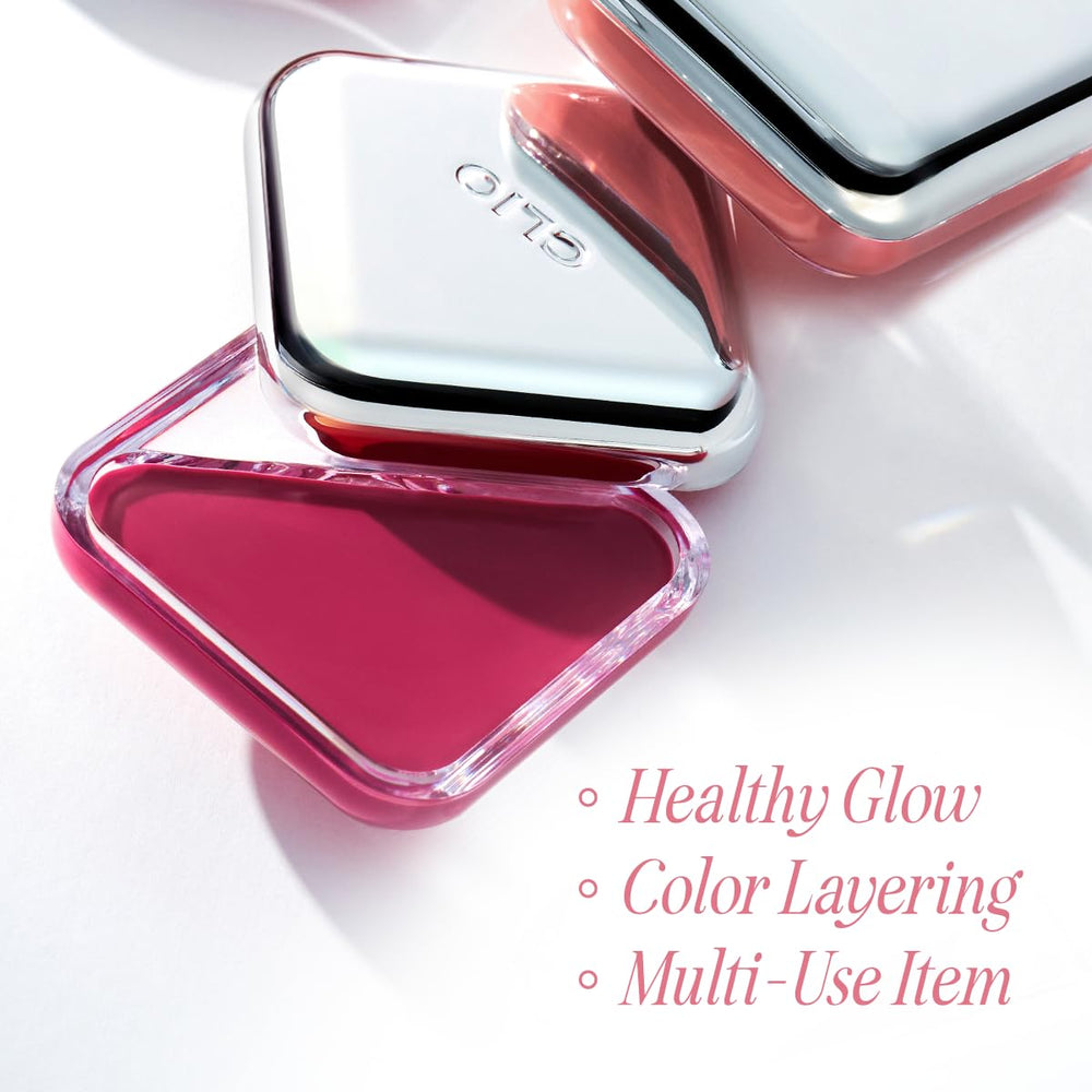 CLIO Essential Lip & Cheek Tap travel-friendly design fits in a small bag.