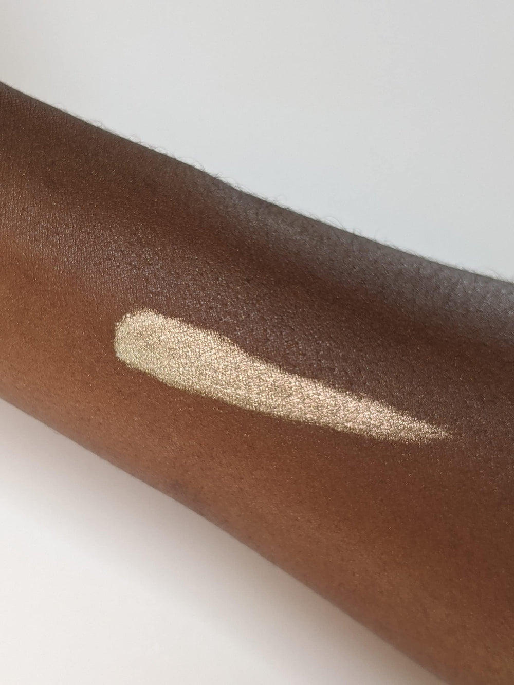 Concrete Minerals complete look Confection shade for yellow-pink-plum fusion