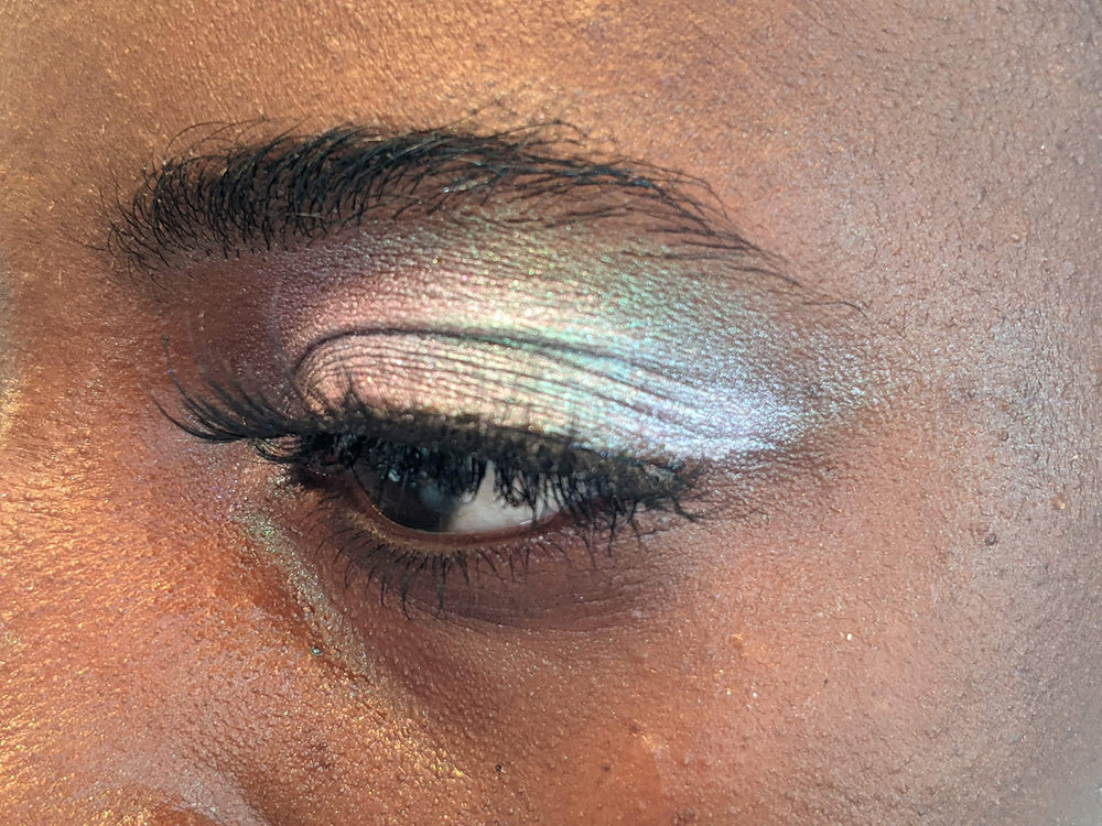 Concrete Minerals complete look Sweet Tooth delivers aqua-blue magenta shimmer