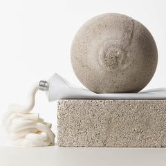 Vegan, cruelty-free Costa Brazil formula free of harsh additives.