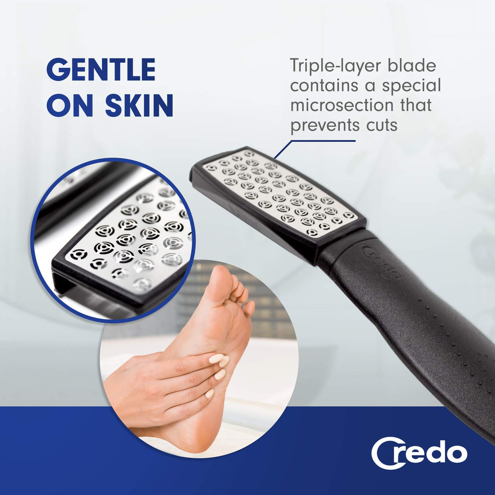Credo Smart Cutter built-in catcher keeps shavings tidy during sessions.