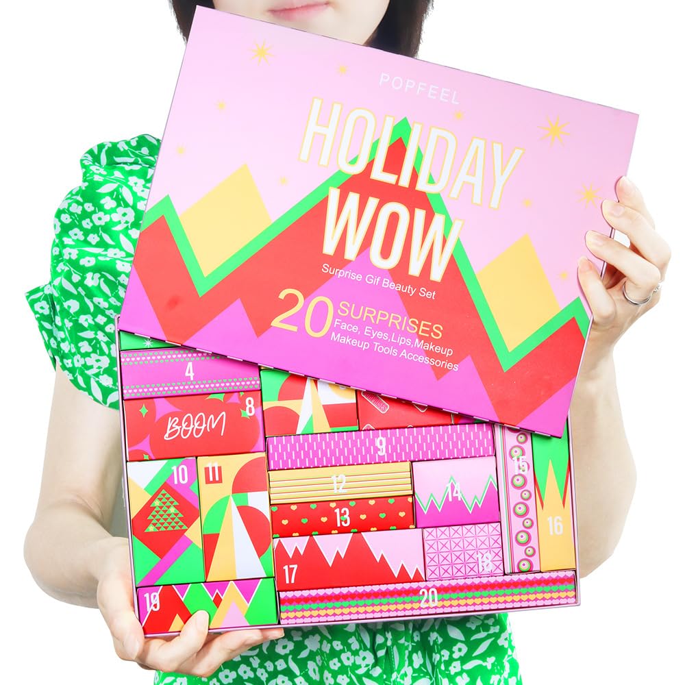Crephy lip gloss collection delivering glossy, long-lasting shine.
