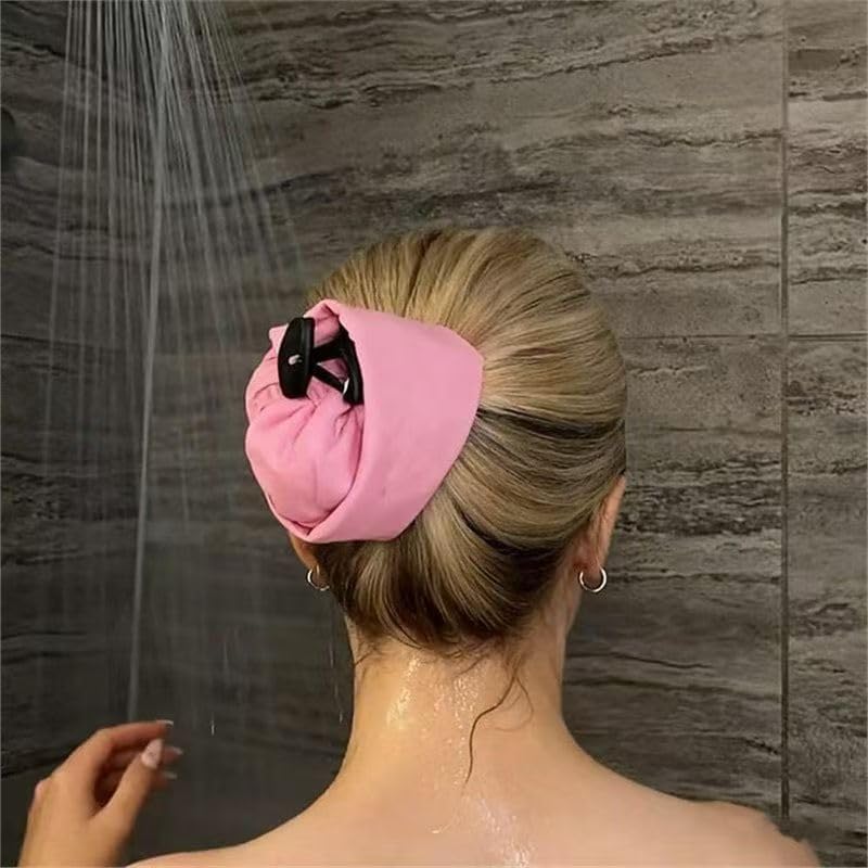 Crown Washing cap for long thick hair accommodates voluminous styles without slipping.