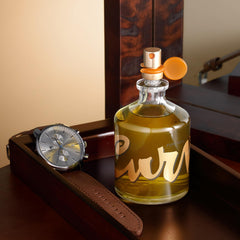 Curve Men Cologne Sandalwood note deepens warmth and masculine character.