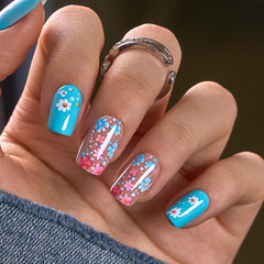 CurvLife adhesive tabs for gentle, reusable nails and easy removal.