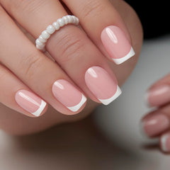 Curvlife complete nail kit image with 15 sizes and essential accessories