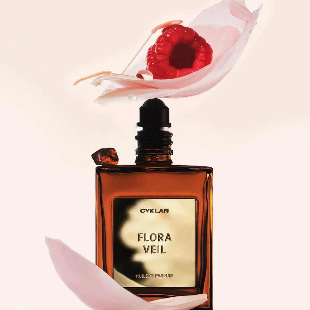 CYKLAR Flora Veil bottle close-up, premium perfume oils for skin.
