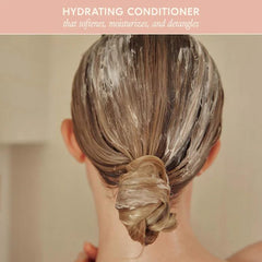 DAE Signature Conditioner ingredients panel close-up highlighting vegan, sulfate-free formula.