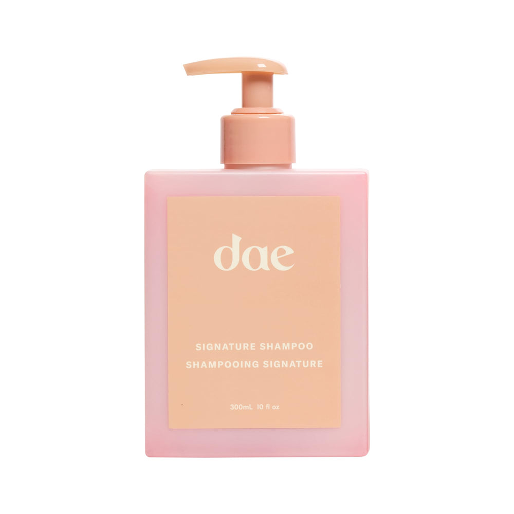 DAE Signature Shampoo lather closeup showing sulfate-free cleansing for dry hair