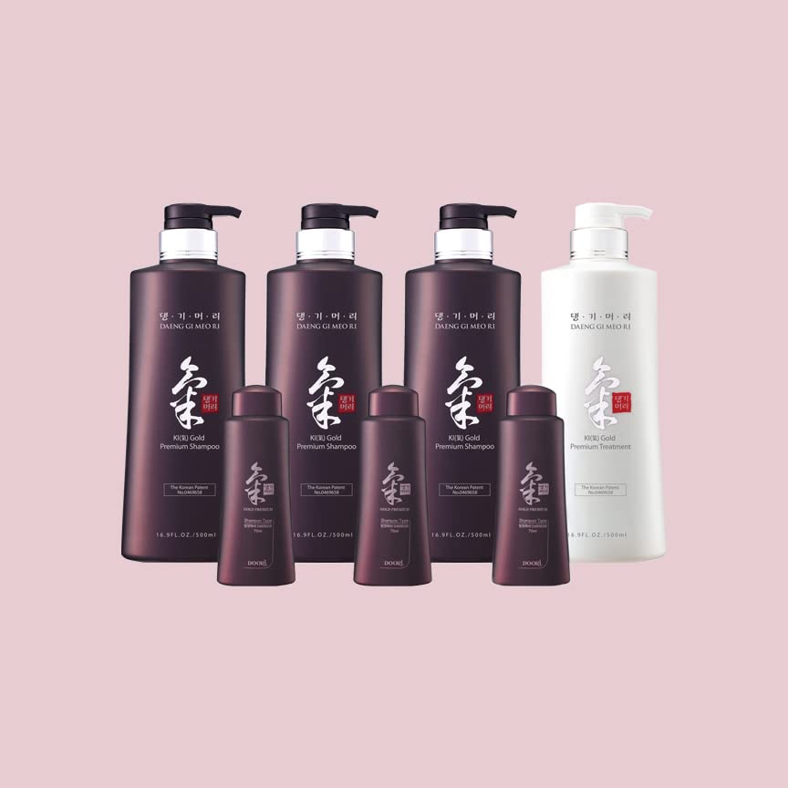 Daeng Gi Meo Ri Ki Gold Premium Set treatment bottle for nourishing care.