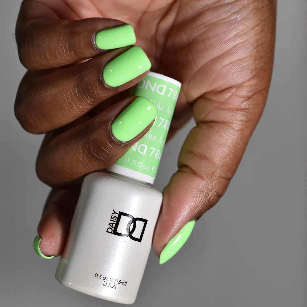 Daisy DND Sour Apple lacquer bottle in a matching shade for at-home manicures