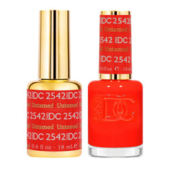 DAISY DND Untamed 2542 gel polish bottle swatch for vibrant color.