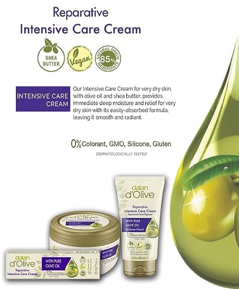 Dalan d'Olive Olive Oil Body Oil texture during application demonstrating non-greasy feel.
