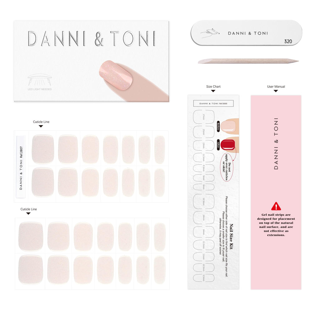 DANNI & TONI UV light curing preserves long-lasting shine up to two weeks.