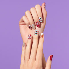 Dashing Diva gloss finish nail strips provide UV-free shine without lamps.