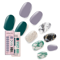 Dashing Diva Natural Wonder pack: glossy marble nails with quick shine