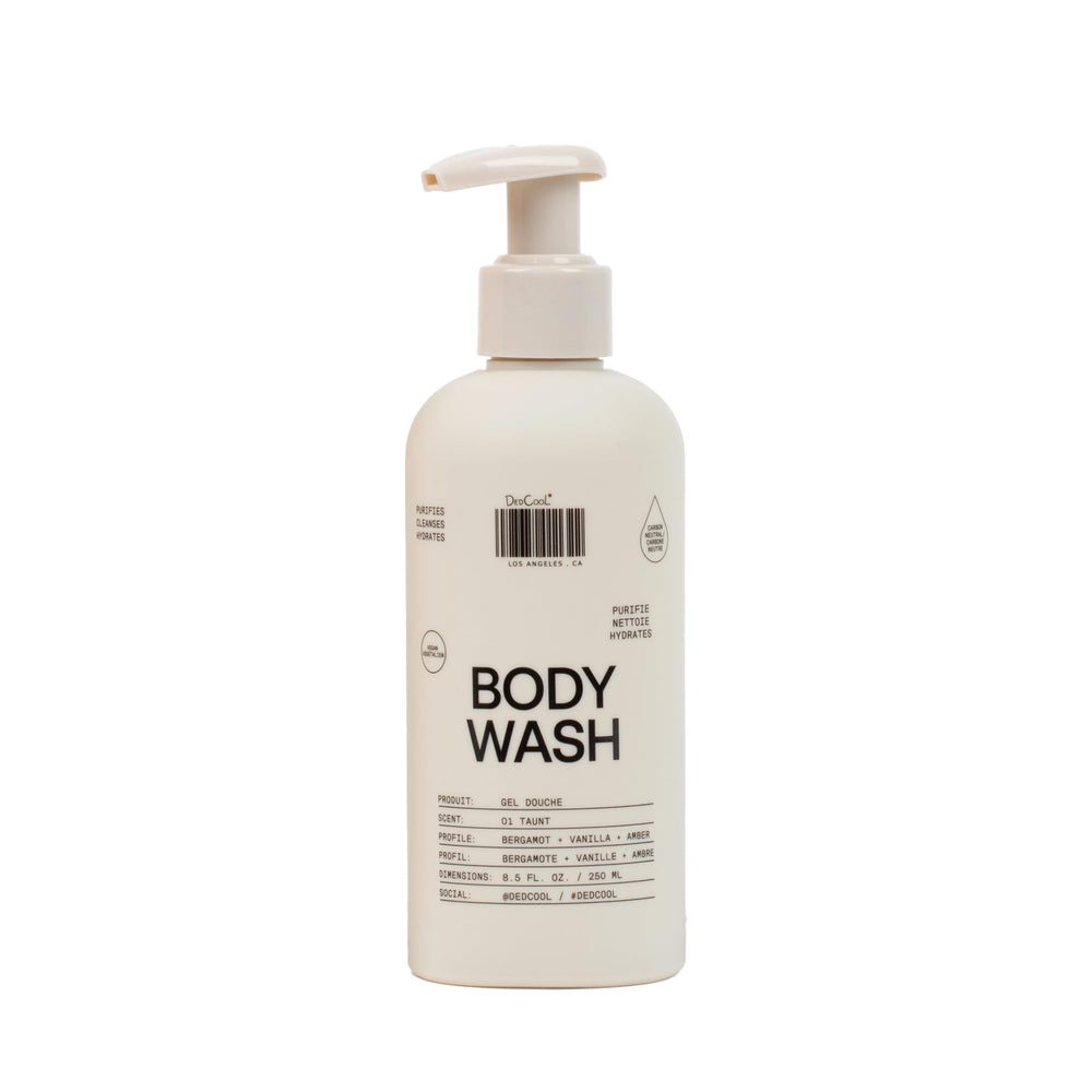 DedCool Taunt bottle close-up highlighting vegan, non-toxic formula for daily cleansing