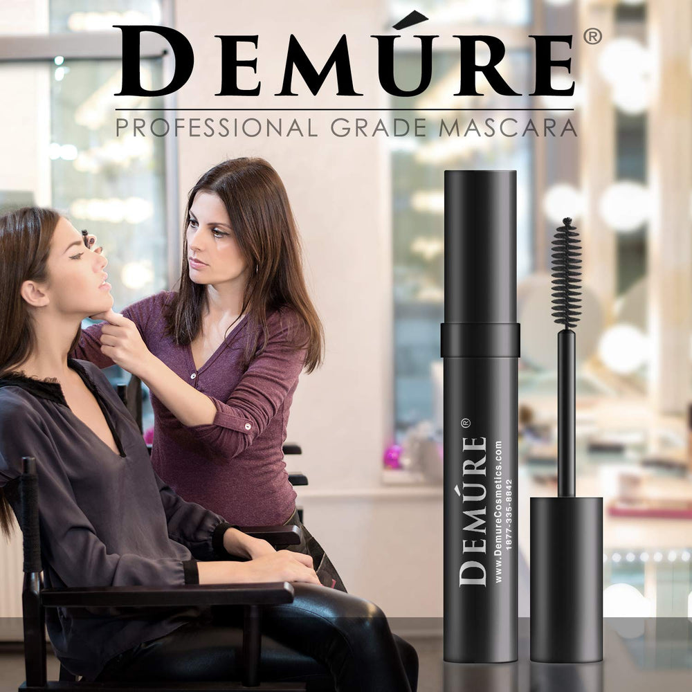DELÚVIA Demure mineral mascara delivers full-lashes effect for day-to-night wear.