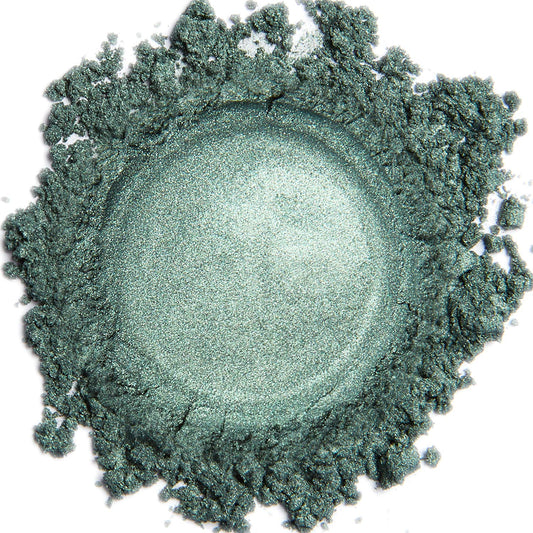 DEMÚRE Emerald Green eye shadow palette with natural shimmer pigments for vibrant looks