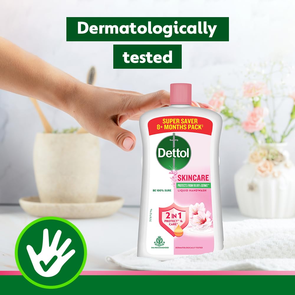 Dettol Skincare Liquid Handwash natural ingredients badge showcases plant-derived cleansers.