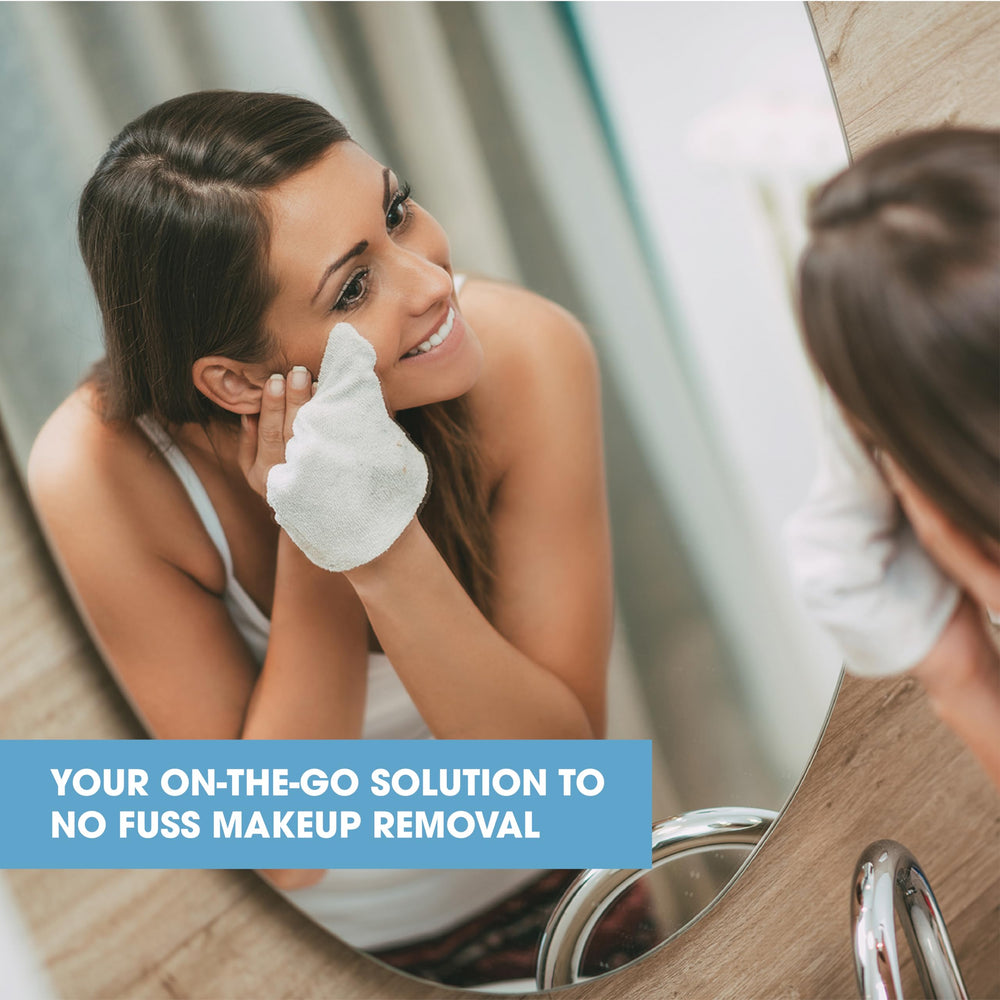 Diamond Wipes travel pocket pack, ideal for on-the-go makeup removal.