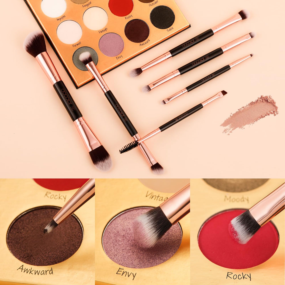 Docolor eyeshadow smudging brush for soft edges and refined liner work.