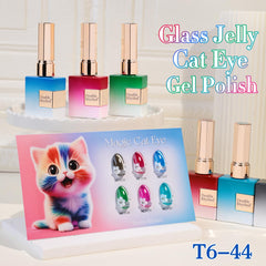 Easy-to-use kit designed for beginners with clear base and top coat steps
