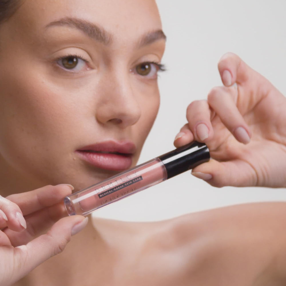 Mineral sunscreen protection with no white cast on lips