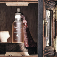 DumiDang serum on skin delivering quick hydration and glow