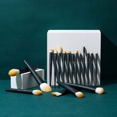 Eigshow cruelty-free synthetic fibers suit sensitive skin while applying makeup.