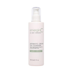 emergen C aromatic cream tea cleanser foam close-up showing cleansing action.