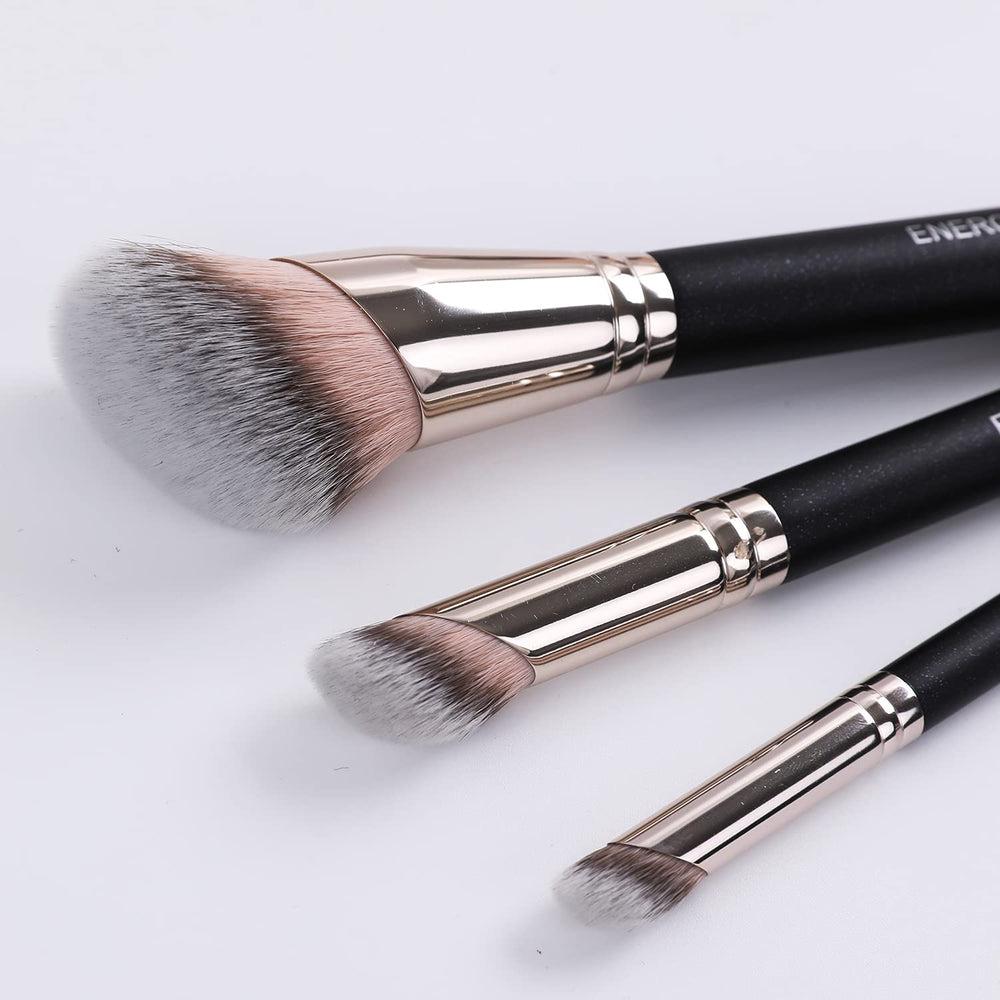 ENERGY Kabuki foundation application demo showing even texture