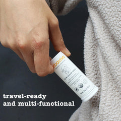 Erbaviva kids balm protects lips and cheeks from dryness.