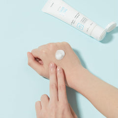 Etude SoonJung 2x Intensive Cream Duo skin application on clean face for calm hydration.