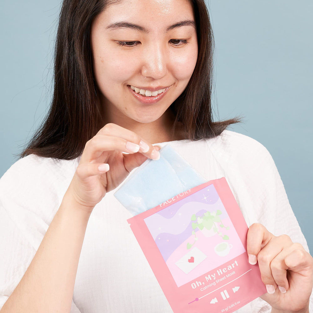 FACETORY Calm Mask redness and blemish relief closeup illustrating soothing effects