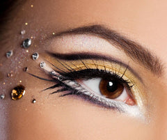 Fashionwu White Eyeliner Pencil portable design fits small bags or pockets.