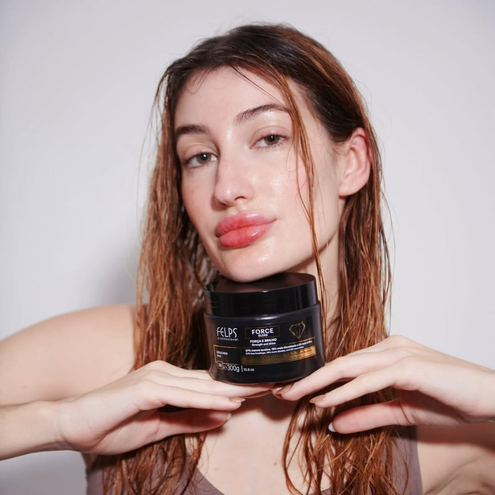 Felps Professional Force Gloss Leave-In close-up reveals luminous, glossy strands.