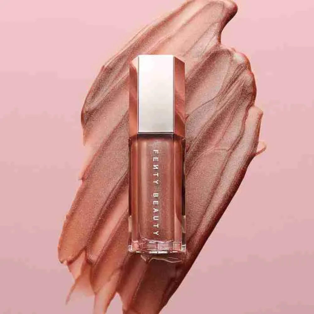 Mini packaging designed for purse-friendly touch-ups.