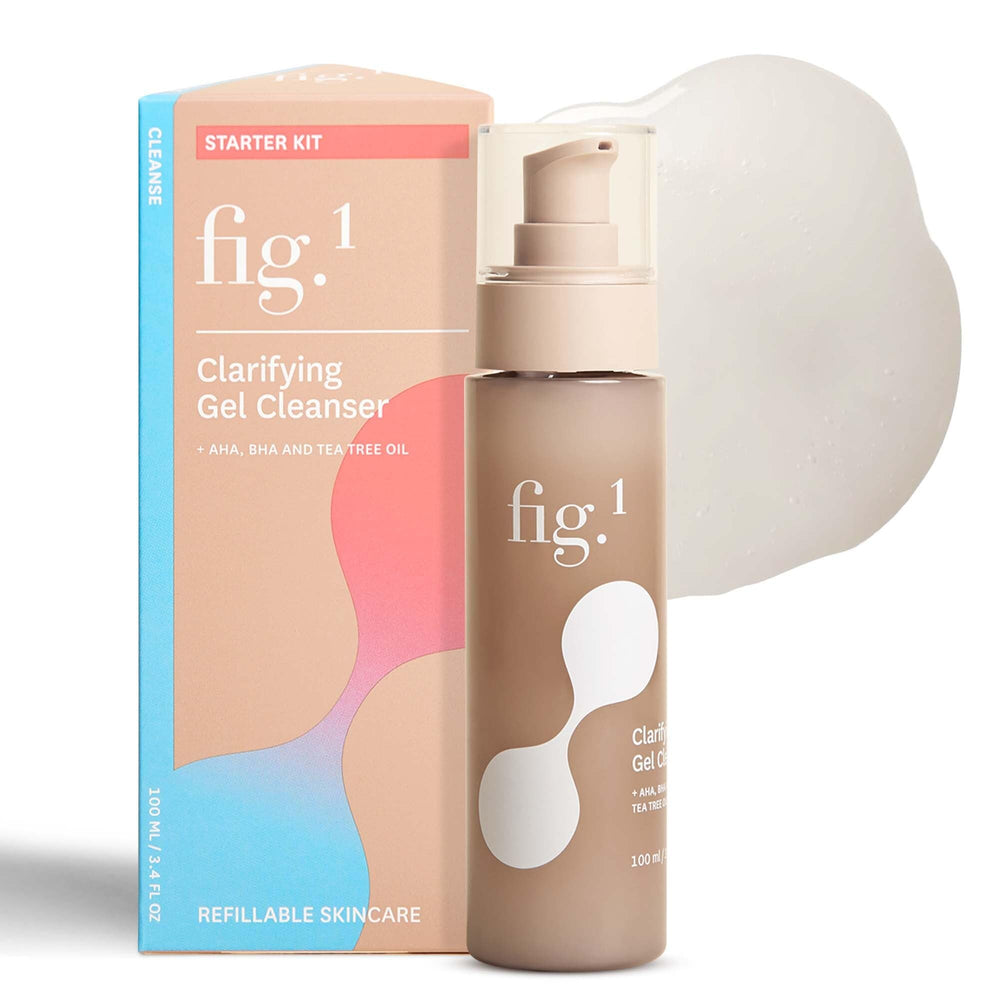 Fig.1 Clarifying Gel Cleanser bottle and pump for daily pore-clearing care