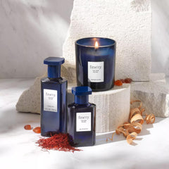 Gift-ready box with bottle for special occasions.