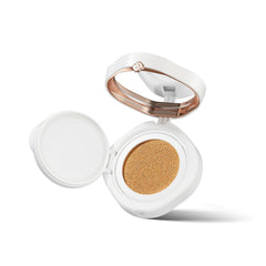 Florasis Flawless Jade cushion compact close-up shows weightless matte coverage.