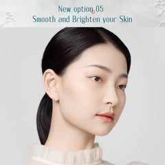 FLORASIS Jade powder on skin delivering a soft matte finish all day