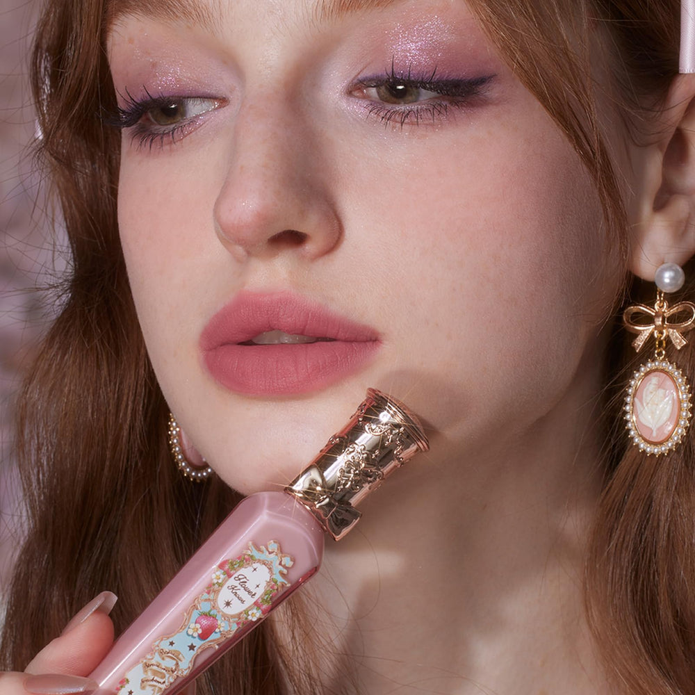 Close-up of the soft-pink matte finish for a cloud-like look.