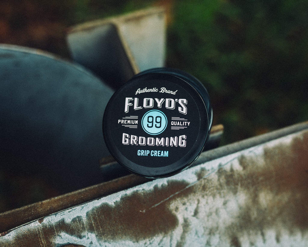 Floyd's 99 Grooming Grip Cream texture swatch shows matte finish.